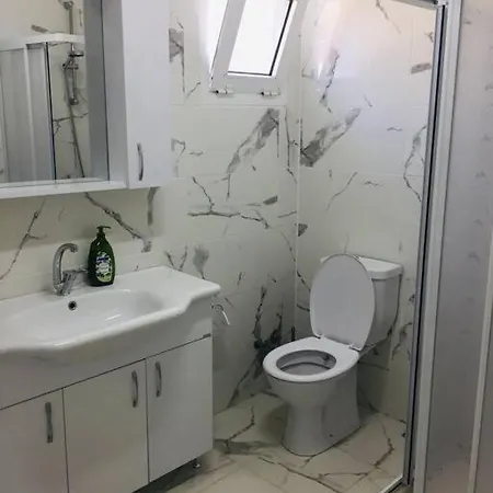 Refreshing House With Garden In The Heart Of Lejlighed Alaçatı